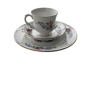Staffordshire Fine Bone China‎ 3Pc Place Setting Plate Teacup & Saucer White OS